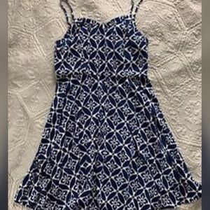 2/$15 💜 Old Navy sundress